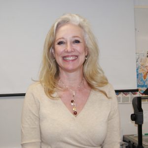 Léa - rencontre-Cougar-Rennes