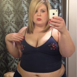 Coralie - rencontre-Milf-Cherbourg-en-Cotentin