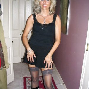 À 47 ans, le plaisir m’appelle Lena - rencontre-Cougar-Lille