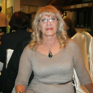Besoin de chaleur au téléphone Nadine - rencontre-Cougar-Villeurbanne